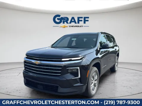 Black 2026 Chevrolet Traverse LT for sale in Burns Harbor, IN