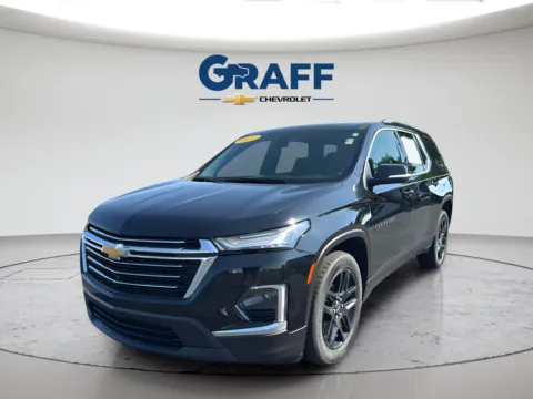 Black 2023 Chevrolet Traverse LT Leather for sale in Burns Harbor, IN