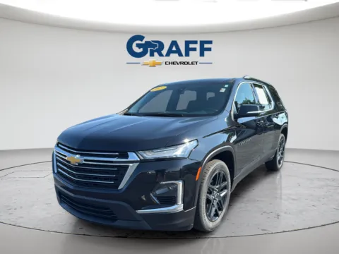 Black 2023 Chevrolet Traverse LT Leather for sale in Burns Harbor, IN