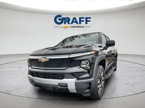 More photos of 2026 Chevrolet Silverado EV LT at Graff Chevrolet of Chesterton, IN