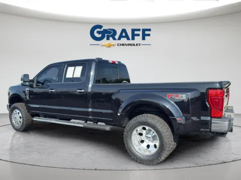 More photos of 2022 Ford F-350SD XLT at Graff Chevrolet of Chesterton, IN