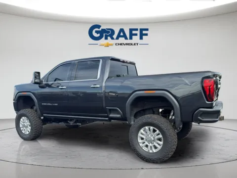 More photos of 2021 GMC Sierra 2500 HD Denali at Graff Chevrolet of Chesterton, IN