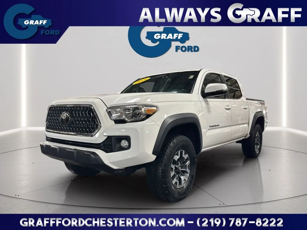 White 2019 Toyota Tacoma SR for sale in Chesterton, IN