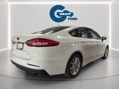 More photos of 2020 Ford Fusion SE at Graff Ford of Chesterton, IN