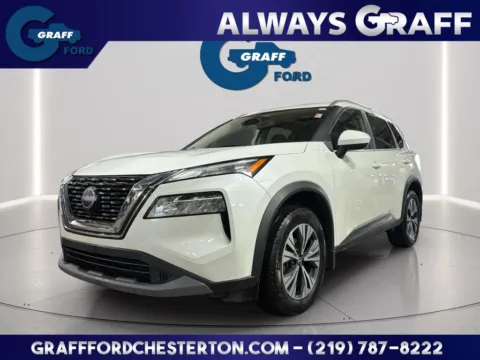 White 2023 Nissan Rogue SV for sale in Chesterton, IN