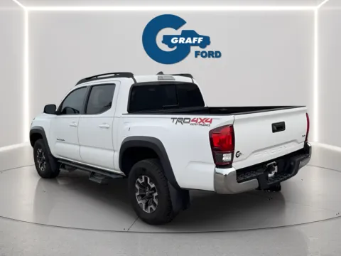 More photos of 2018 Toyota Tacoma TRD Off-Road at Graff Ford of Chesterton, IN