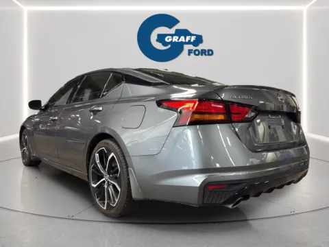More photos of 2024 Nissan Altima 2.5 SR at Graff Ford of Chesterton, IN