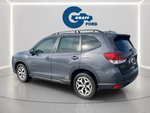 More photos of 2023 Subaru Forester Premium at Graff Ford of Chesterton, IN