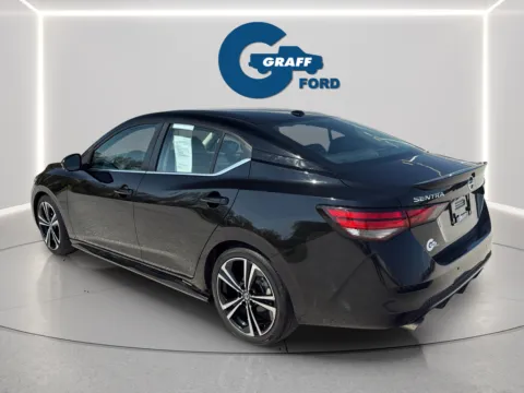More photos of 2022 Nissan Sentra SR at Graff Ford of Chesterton, IN