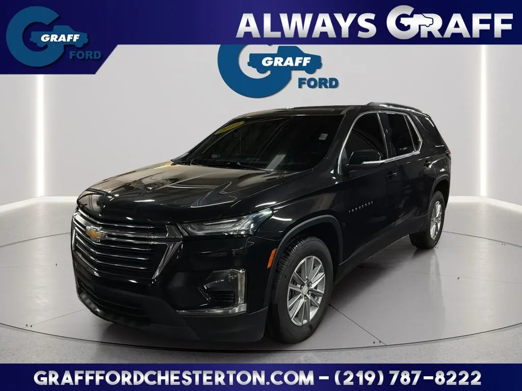 Black 2023 Chevrolet Traverse LT for sale in Chesterton, IN