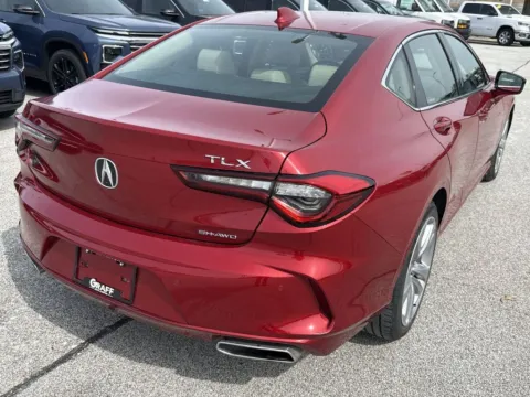 More photos of 2021 Acura TLX Technology Package at Graff Ford of Chesterton, IN