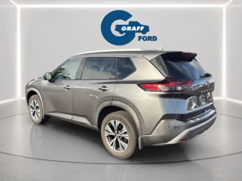 More photos of 2021 Nissan Rogue SV at Graff Ford of Chesterton, IN