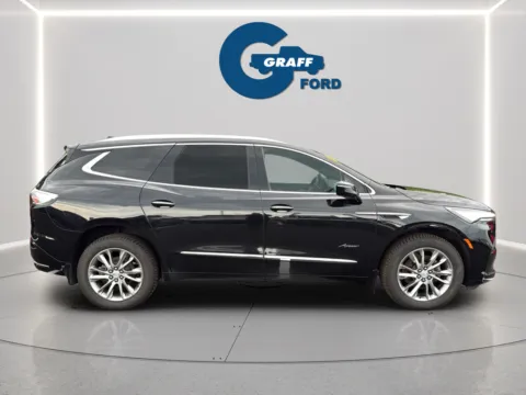 More photos of 2022 Buick Enclave Avenir at Graff Ford of Chesterton, IN