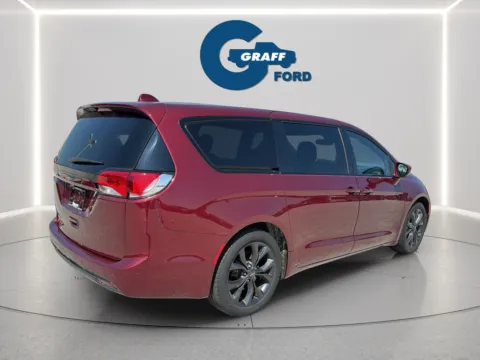 More photos of 2019 Chrysler Pacifica Touring Plus at Graff Ford of Chesterton, IN