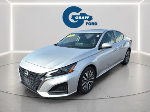 Photos of 2024 Nissan Altima 2.5 SV for sale in Chesterton, IN at Graff Ford of Chesterton