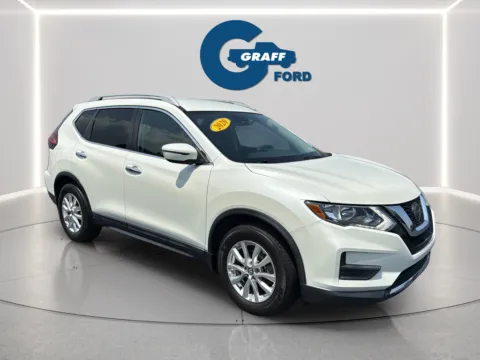 More photos of 2020 Nissan Rogue SV at Graff Ford of Chesterton, IN