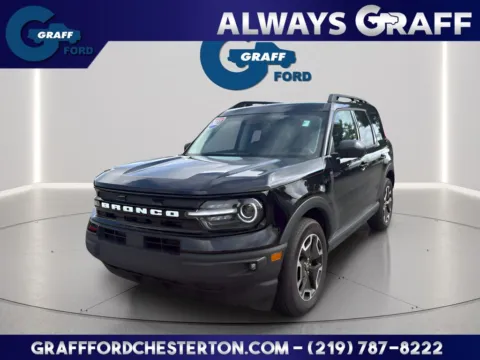 Black 2023 Ford Bronco Sport Outer Banks for sale in Chesterton, IN