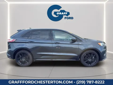 More photos of 2022 Ford Edge ST Line at Graff Ford of Chesterton, IN
