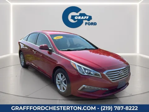 More photos of 2015 Hyundai Sonata SE at Graff Ford of Chesterton, IN