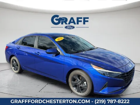 More photos of 2022 Hyundai Elantra SEL at Graff Ford of Chesterton, IN