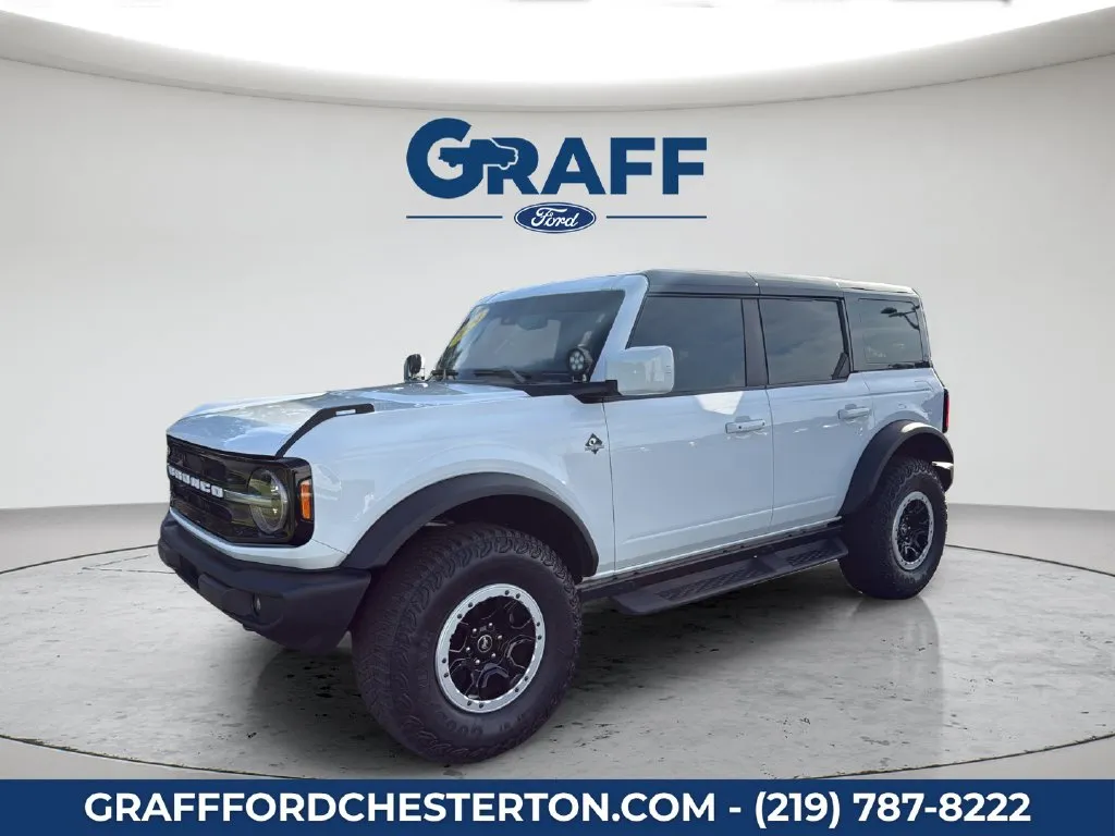 White 2024 Ford Bronco Outer Banks for sale in Chesterton, IN