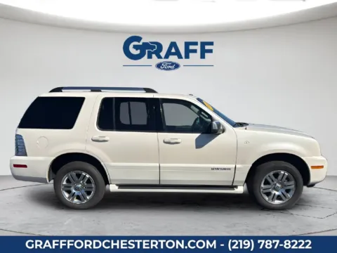 More photos of 2009 Mercury Mountaineer Premier at Graff Ford of Chesterton, IN