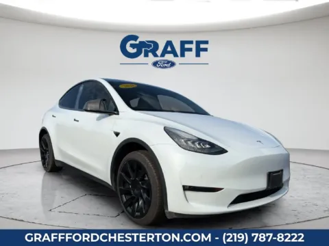 More photos of 2021 Tesla Model Y Long Range at Graff Ford of Chesterton, IN