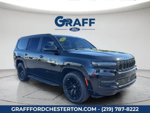 More photos of 2023 Jeep Wagoneer Series II at Graff Ford of Chesterton, IN