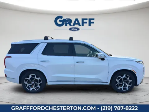 More photos of 2022 Hyundai Palisade Calligraphy at Graff Ford of Chesterton, IN