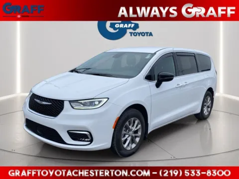 White 2026 Chrysler Pacifica Select for sale in Burns Harbor, IN