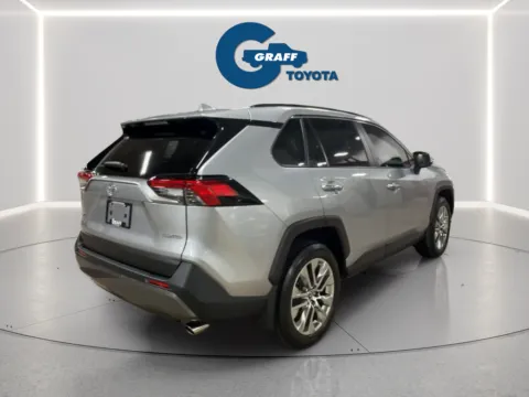 More photos of 2019 Toyota RAV4 Limited at Graff Toyota, IN