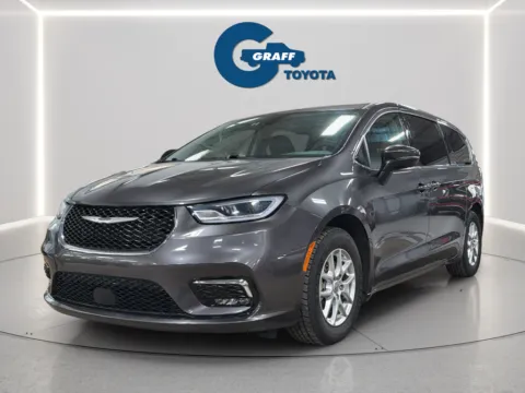 Photos of 2023 Chrysler Pacifica Touring L for sale in Burns Harbor, IN at Graff Toyota