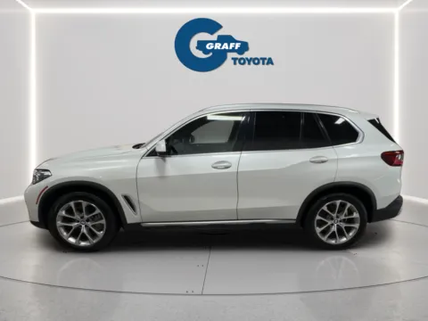 Photos of 2020 BMW X5 xDrive40i for sale in Burns Harbor, IN at Graff Toyota