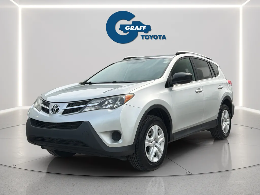 Silver 2015 Toyota RAV4 LE for sale in Burns Harbor, IN