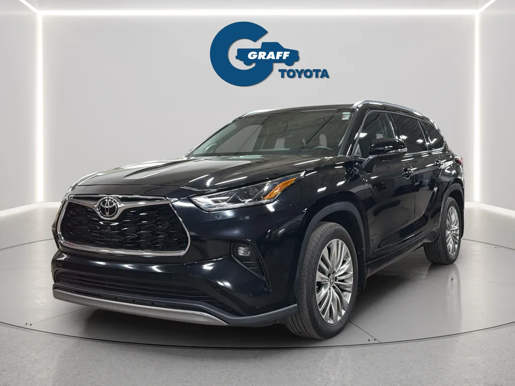 Black 2024 Toyota Highlander Platinum for sale in Burns Harbor, IN