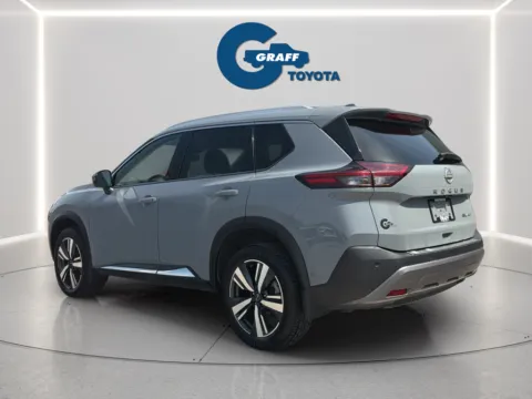 More photos of 2023 Nissan Rogue SL at Graff Toyota, IN
