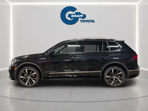 Another view of 2022 Volkswagen Tiguan 2.0T SEL R-Line for sale in Burns Harbor, IN at Graff Toyota