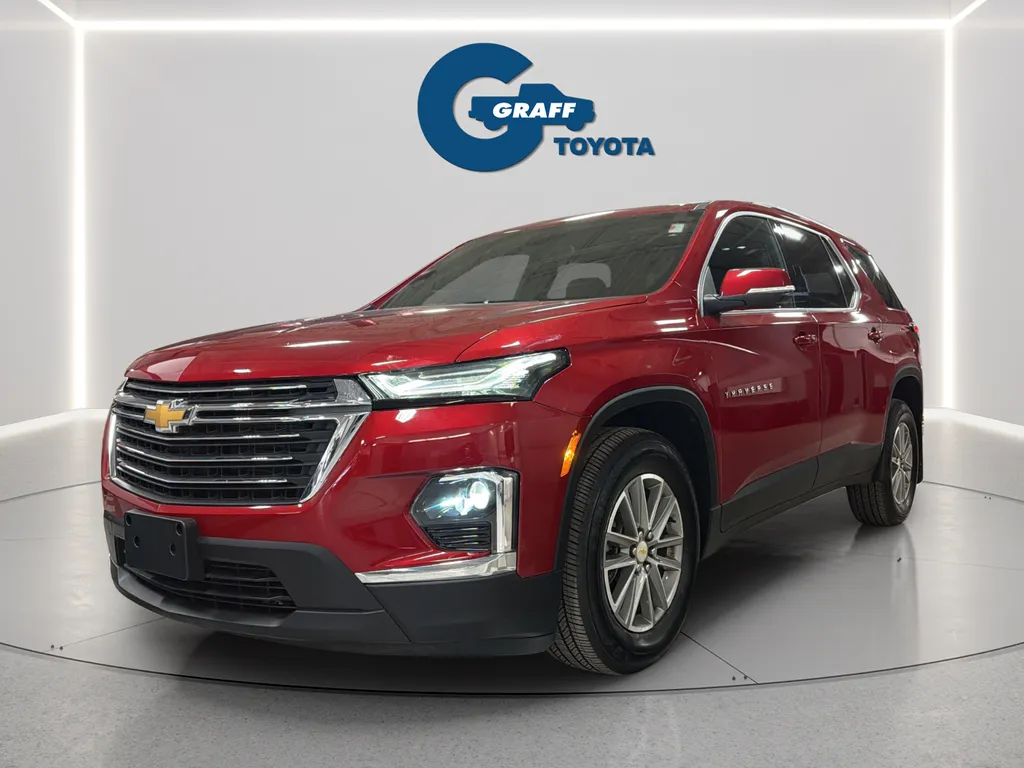 Red 2023 Chevrolet Traverse LT for sale in Burns Harbor, IN