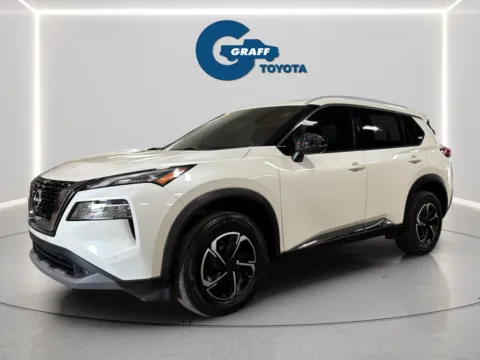 Another view of 2021 Nissan Rogue SL for sale in Burns Harbor, IN at Graff Toyota