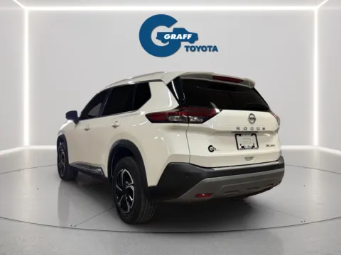 Photos of 2021 Nissan Rogue SL for sale in Burns Harbor, IN at Graff Toyota