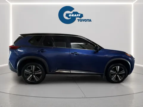 More photos of 2021 Nissan Rogue Platinum at Graff Toyota, IN