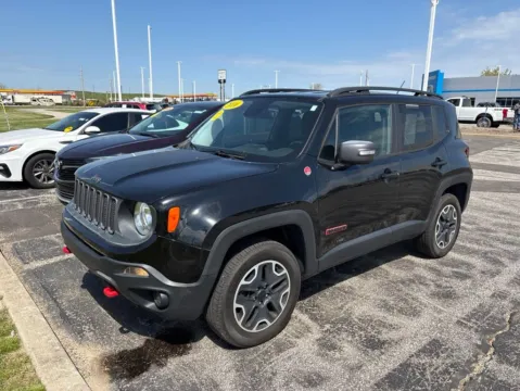 Black 2016 Jeep Renegade Trailhawk for sale in Burns Harbor, IN