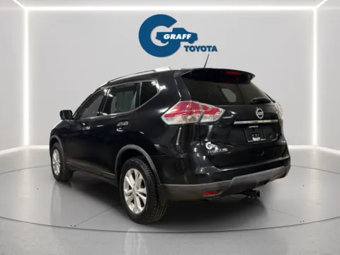More photos of 2016 Nissan Rogue SV at Graff Toyota, IN