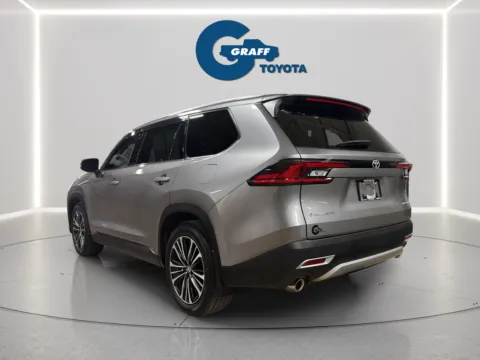 More photos of 2025 Toyota Grand Highlander Hybrid MAX Platinum at Graff Toyota, IN