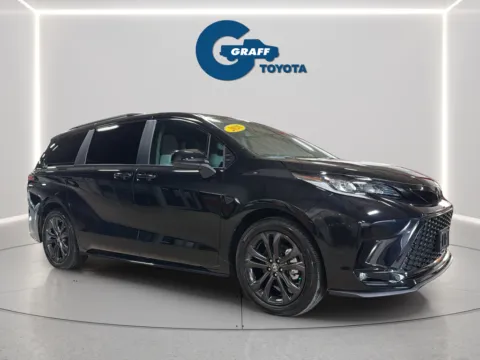 More photos of 2026 Toyota Sienna XSE at Graff Toyota, IN