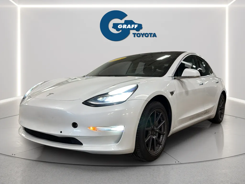 2019 Tesla Model 3 Mid Range for sale in Burns Harbor, IN