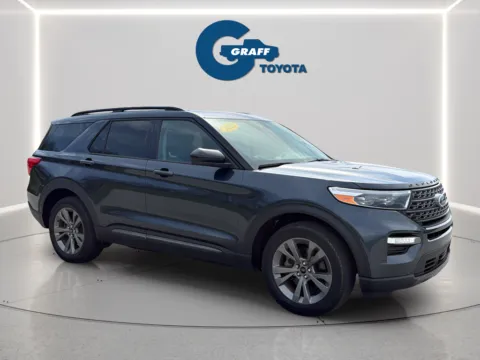 More photos of 2022 Ford Explorer XLT at Graff Toyota, IN