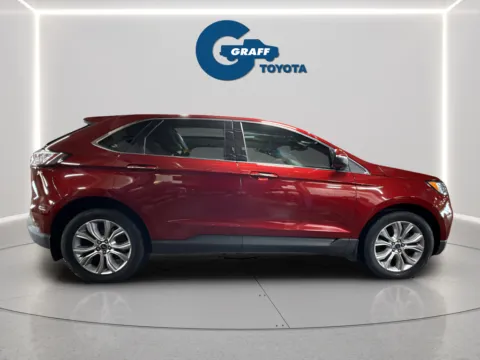 More photos of 2019 Ford Edge Titanium at Graff Toyota, IN