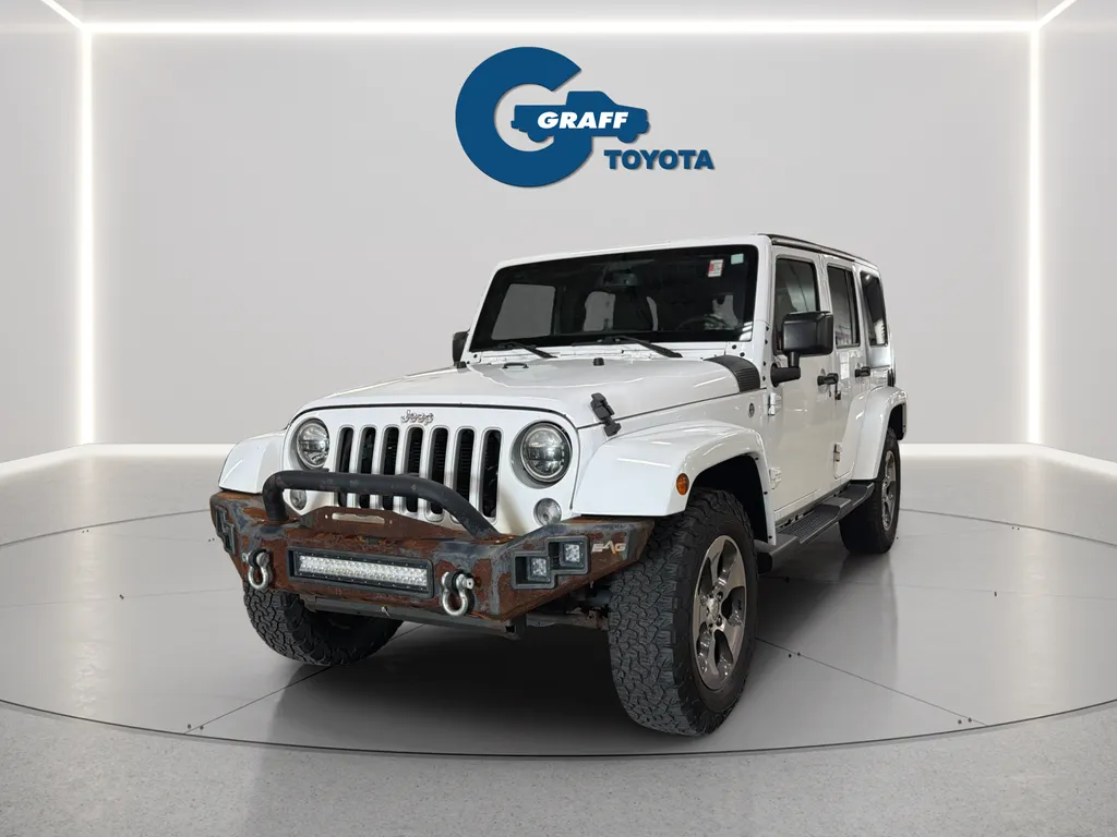 Unknown 2017 Jeep Wrangler Unlimited Sahara for sale in Burns Harbor, IN