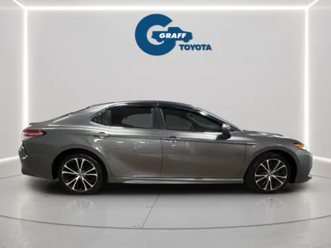 More photos of 2018 Toyota Camry SE at Graff Toyota, IN